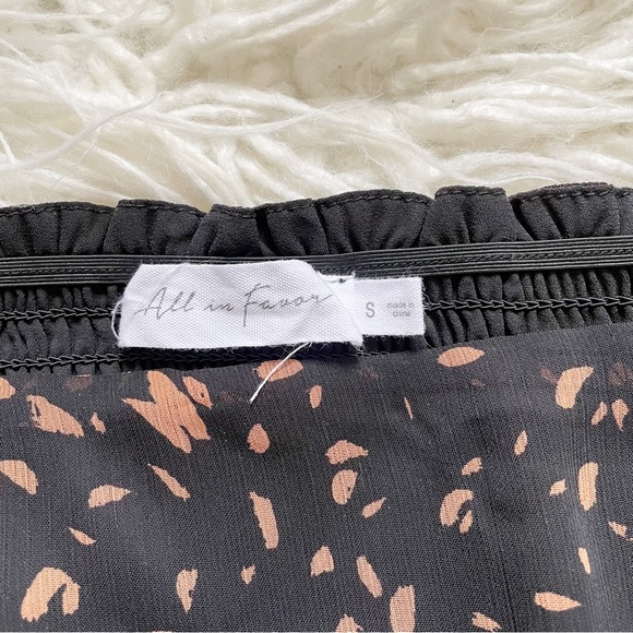 All in Favor Black and Orange Square-neck Ruched Top - Picture 7 of 10